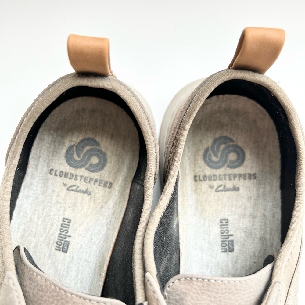 Clarks tan cloudstepper sneakers walking shoes size 6.5 leather - Picture 3 of 6
